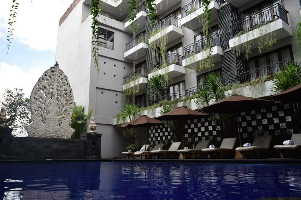 La Villais Kamojang Seminyak Exterior photo