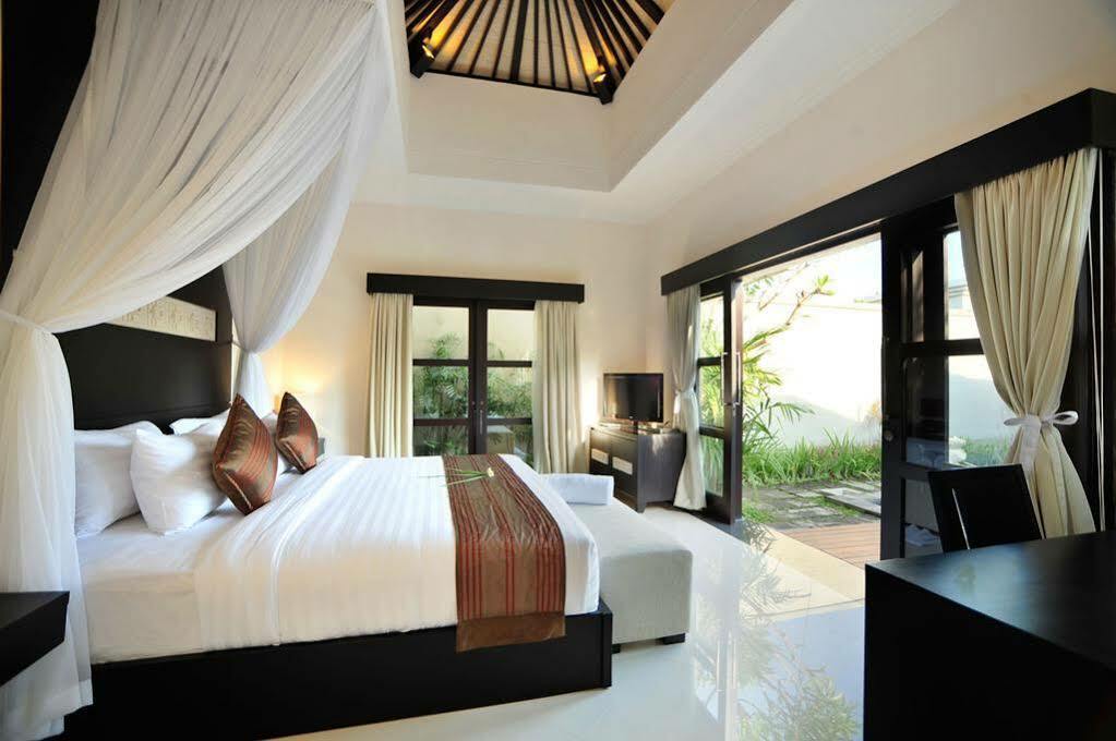 La Villais Kamojang Seminyak Exterior photo