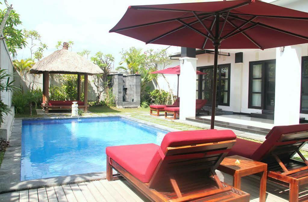 La Villais Kamojang Seminyak Exterior photo
